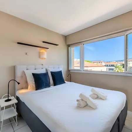 Apartamento Two Bed - Walk To The